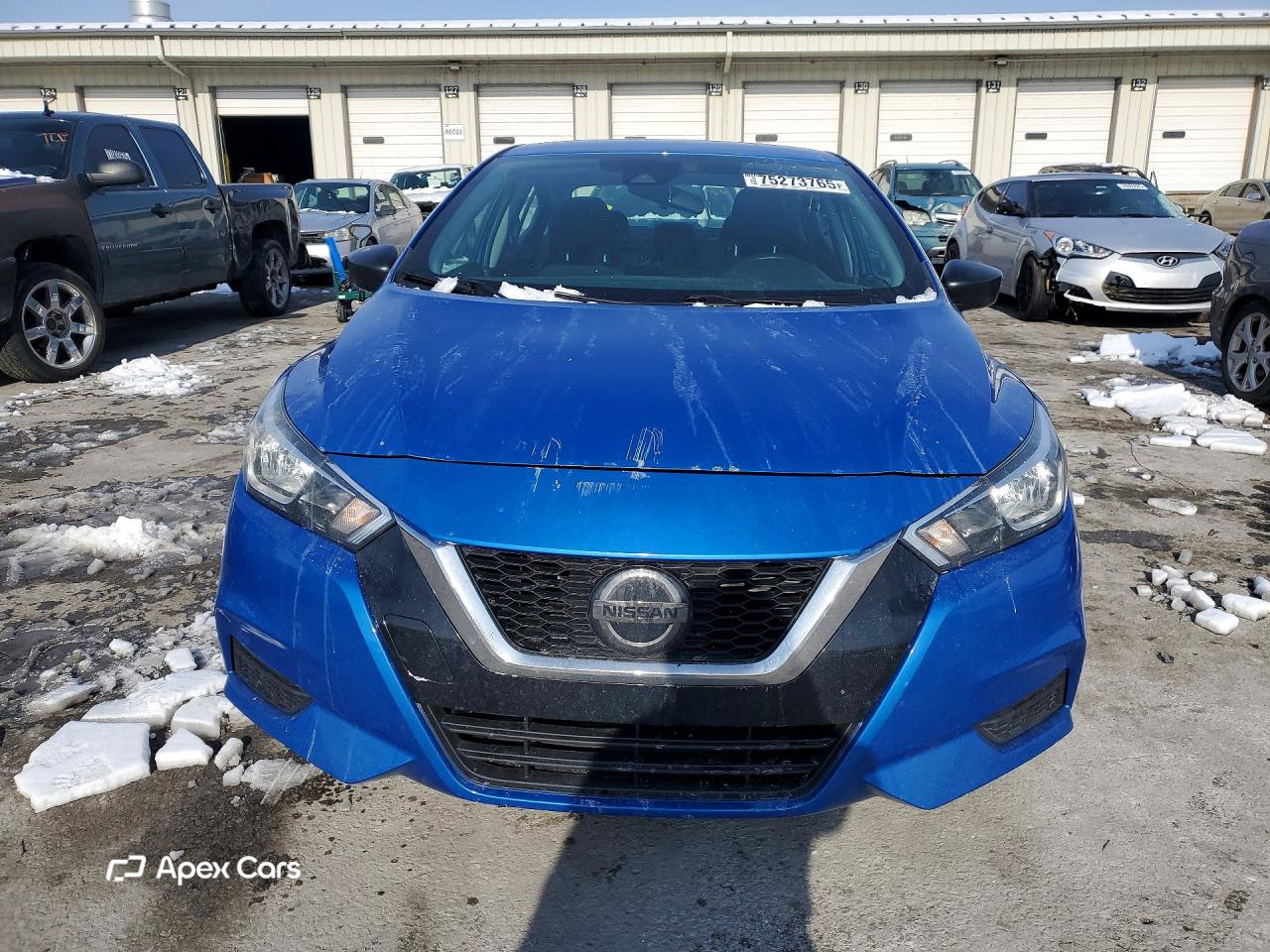 Nissan Versa 2021