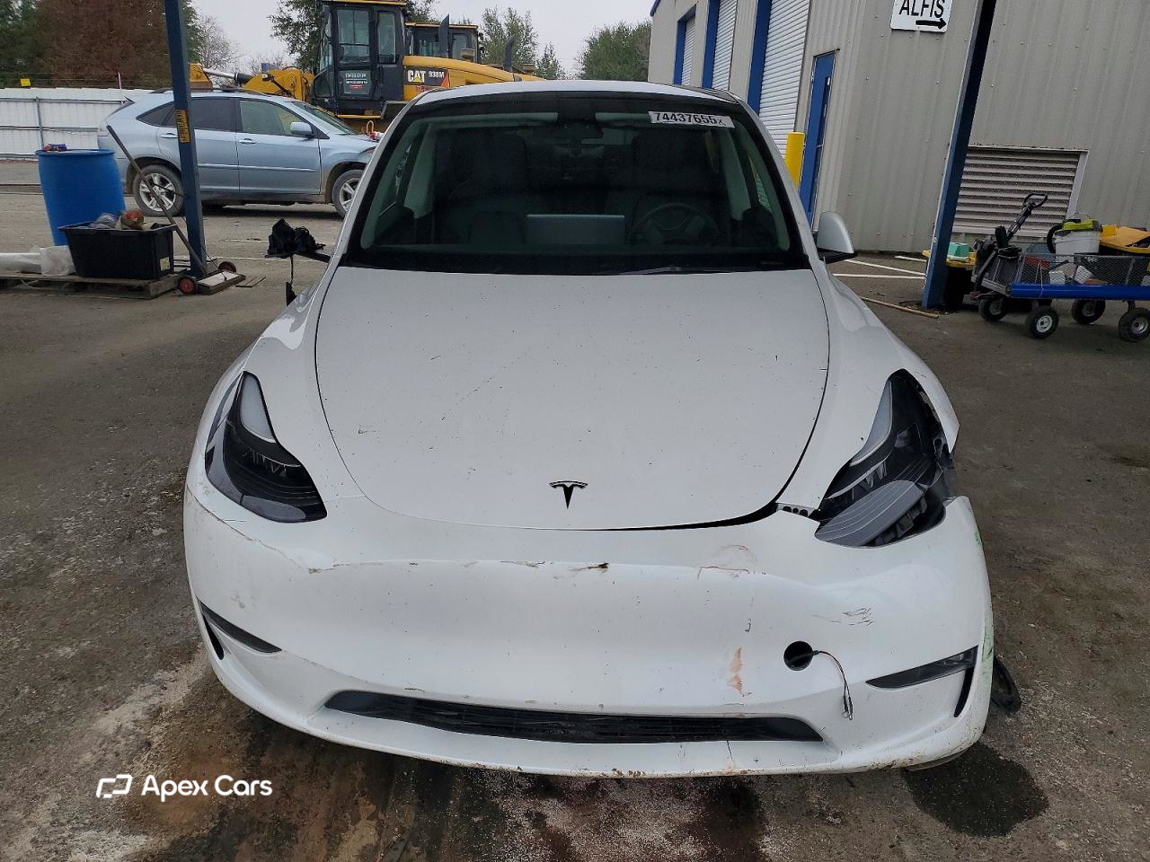 Tesla Model Y 2023