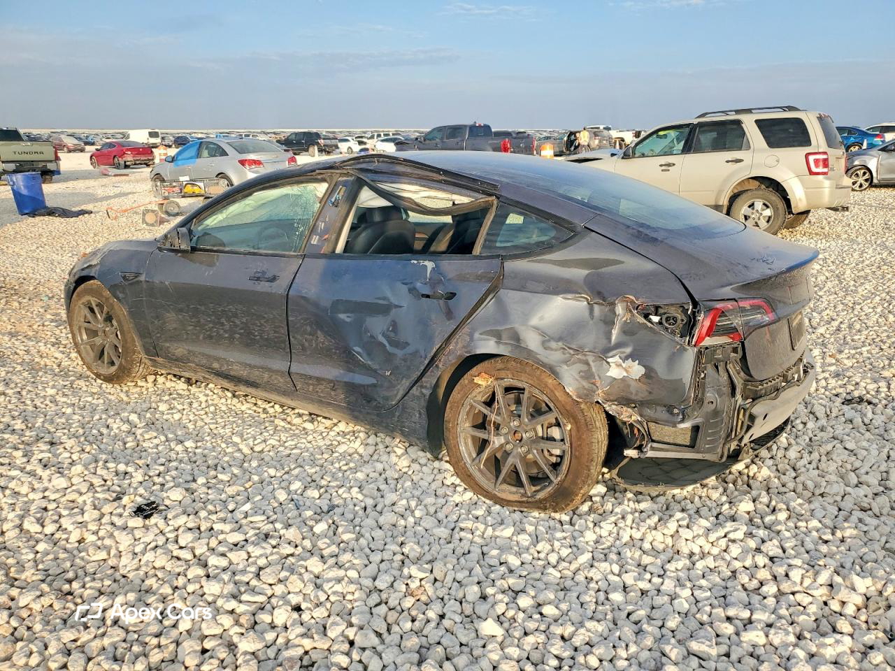 Tesla Model 3 2023