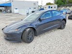 Tesla Model 3 2025