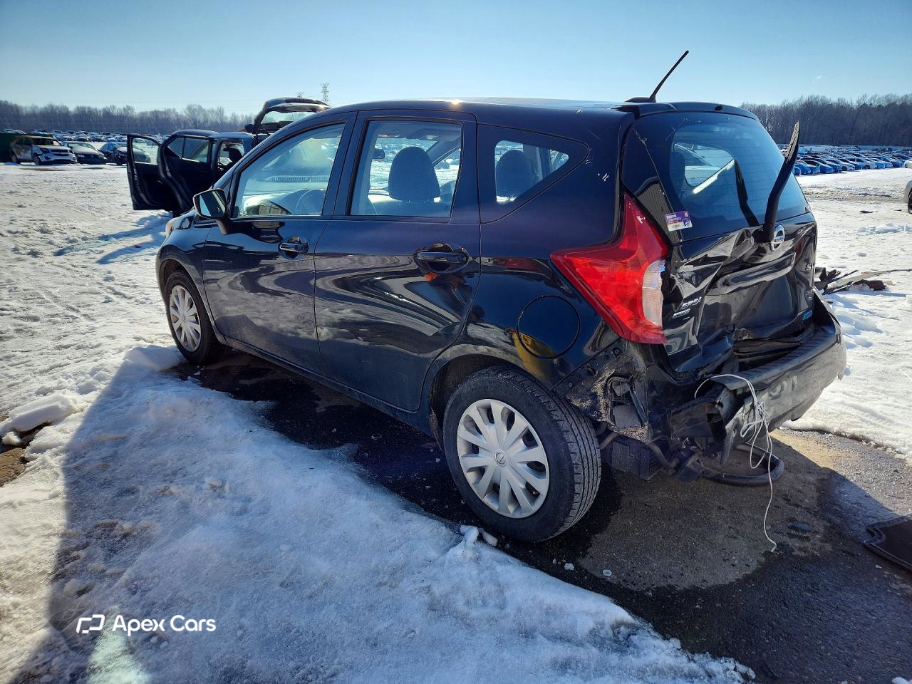 Nissan Versa 2015