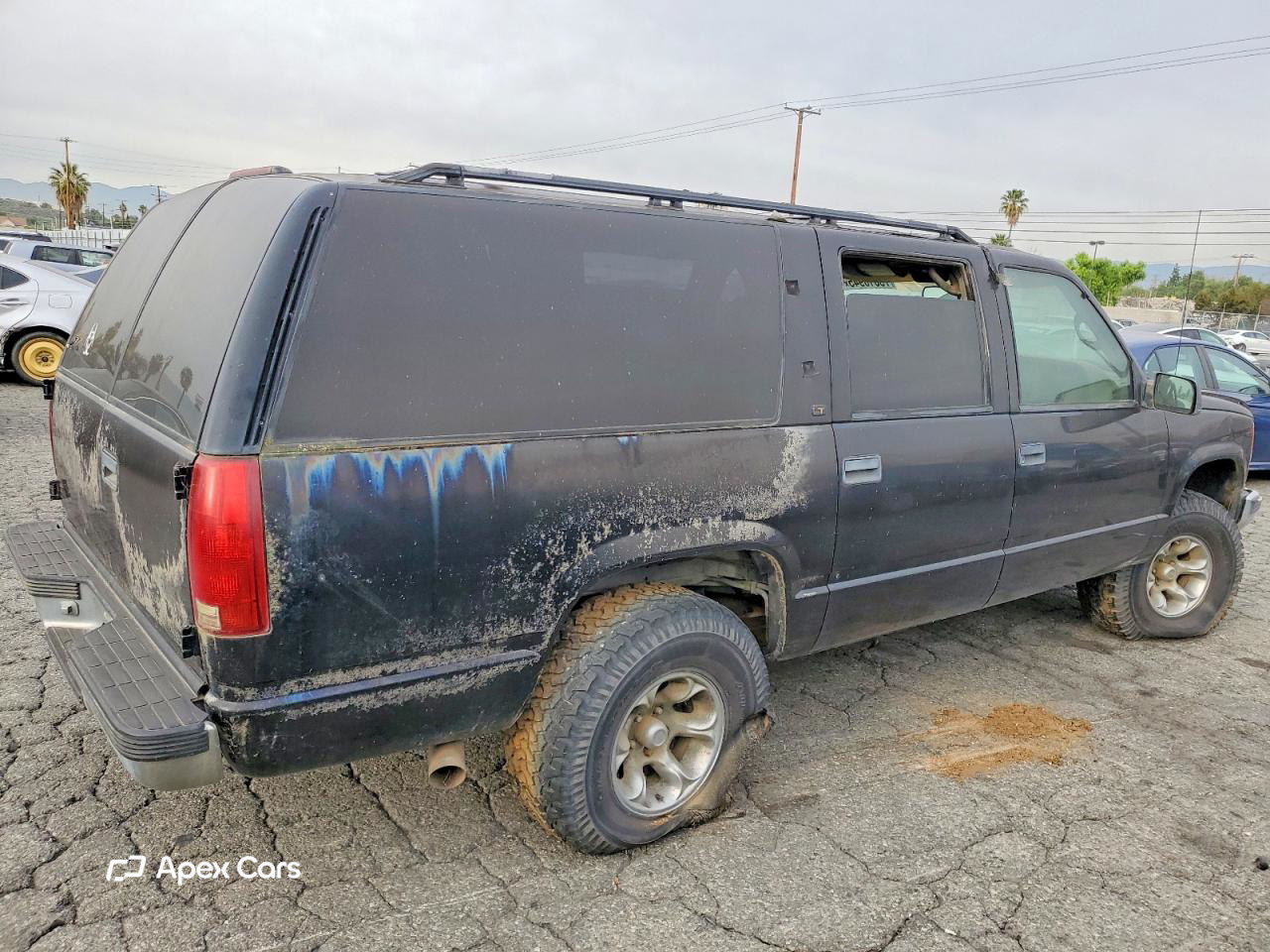 Chevrolet Suburban 1999