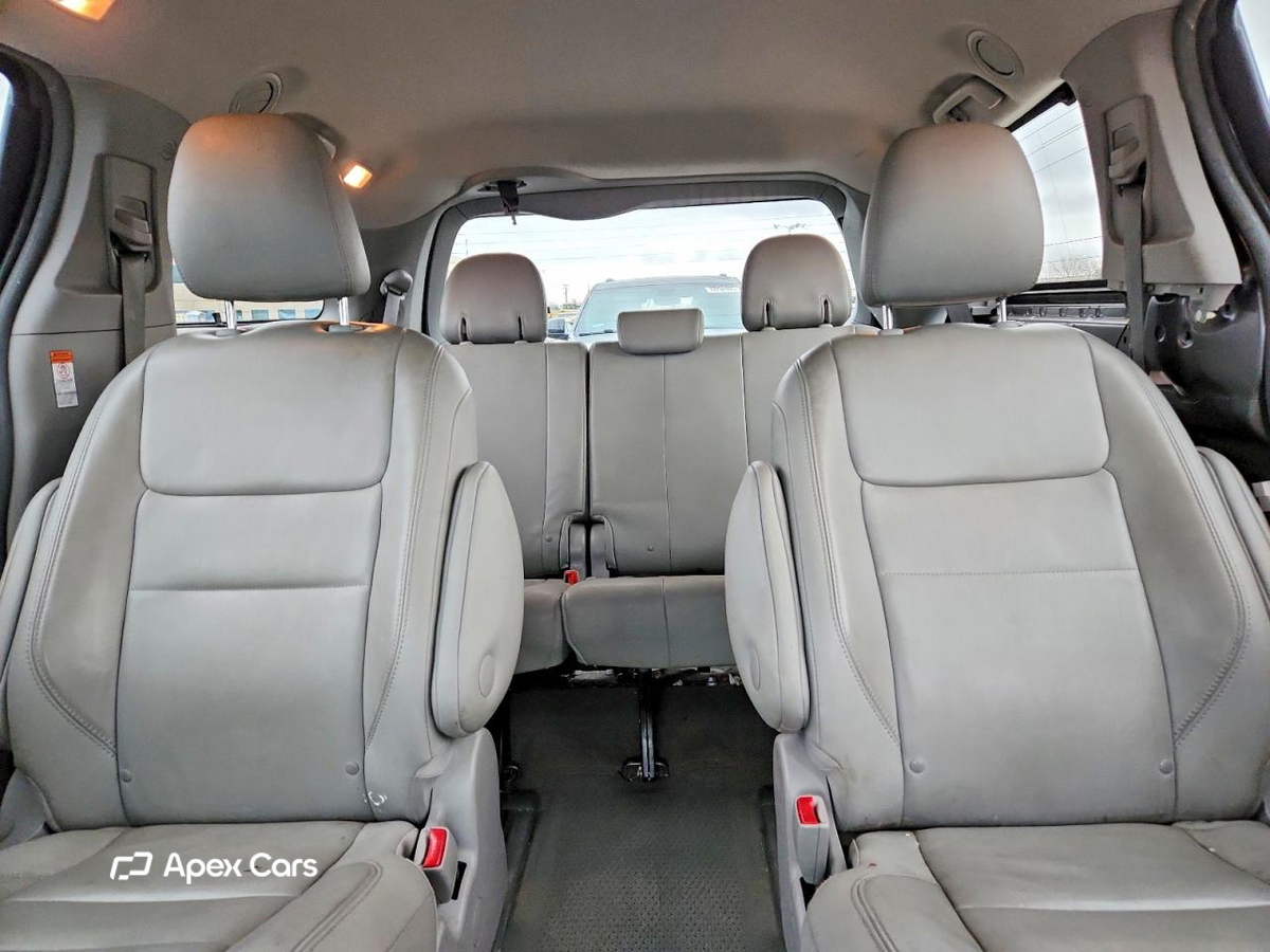 Toyota Sienna 2017