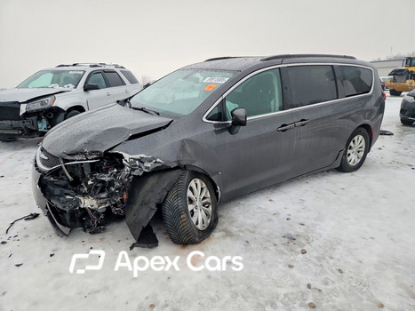Chrysler Pacifica 2017 - Zdjęcie 1 z 14