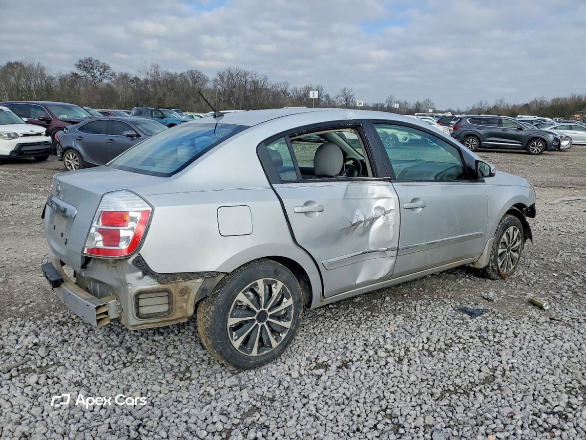 Nissan Sentra 2010