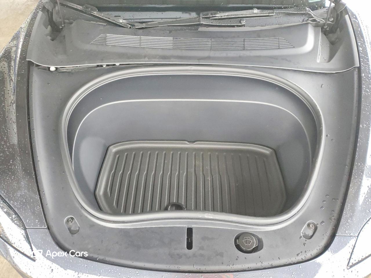 Tesla Model 3 2025