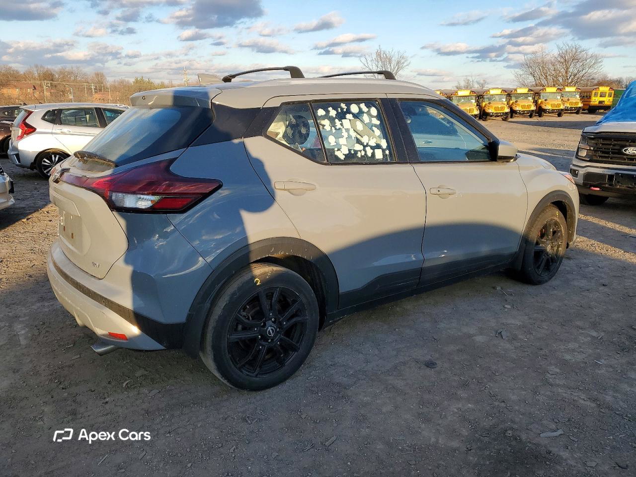 Nissan Kicks 2023