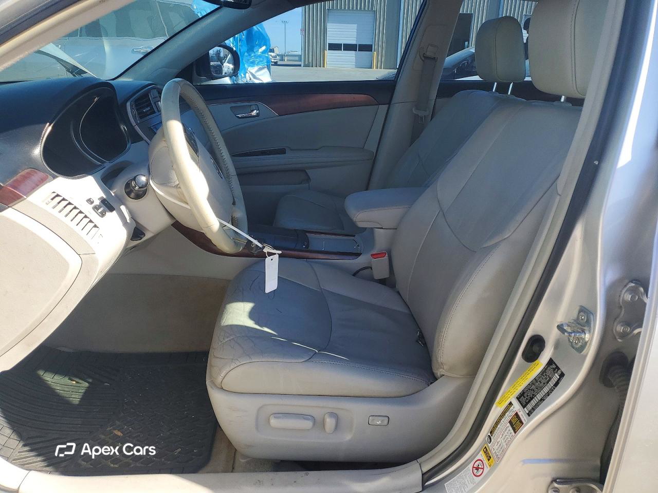 Toyota Avalon 2012