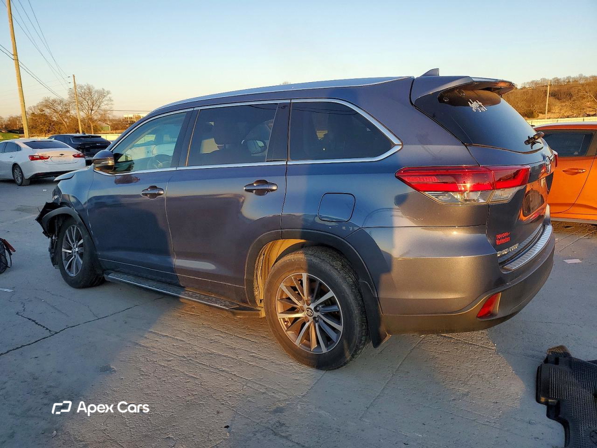 Toyota Highlander 2018