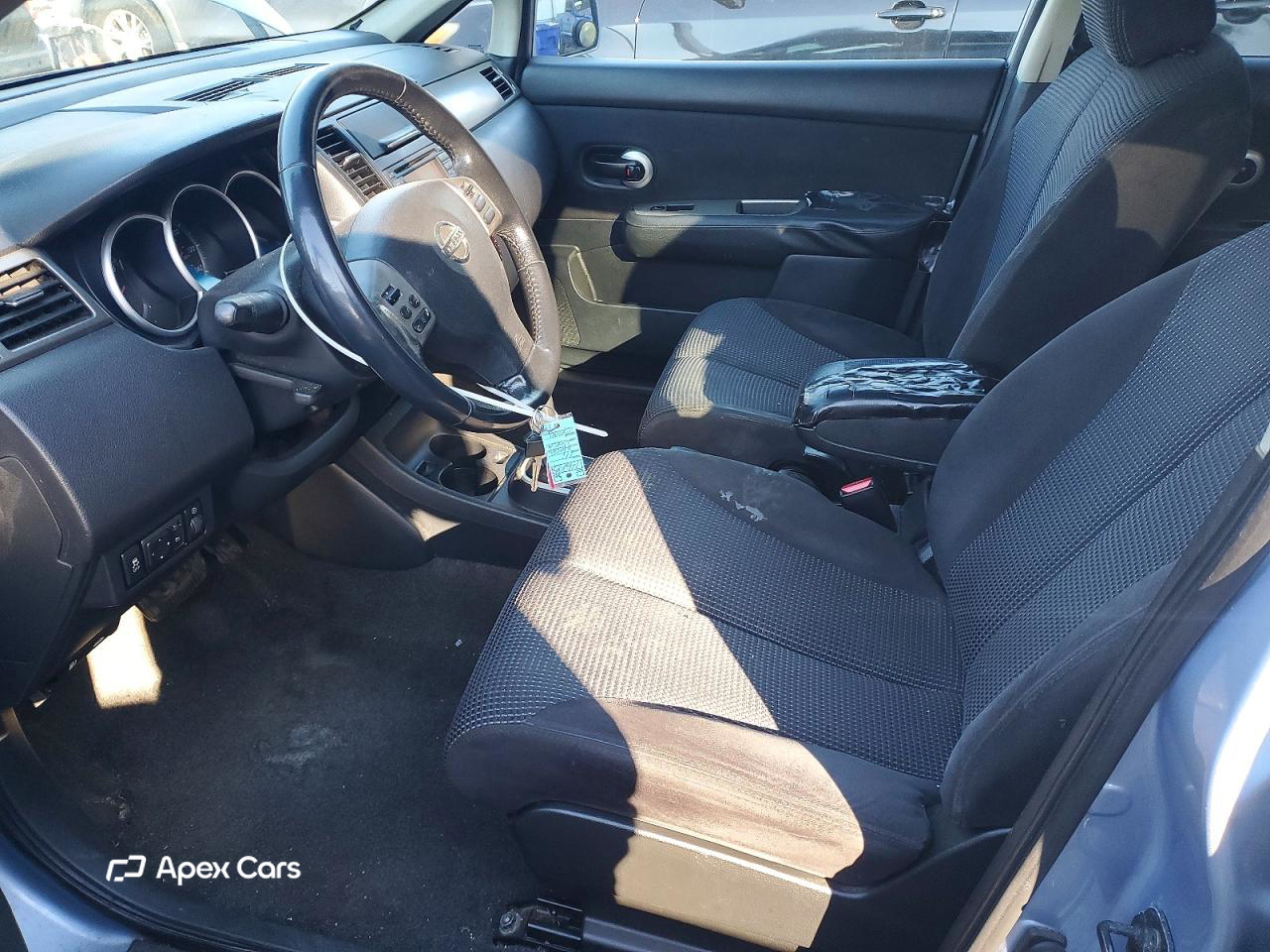 Nissan Versa 2011