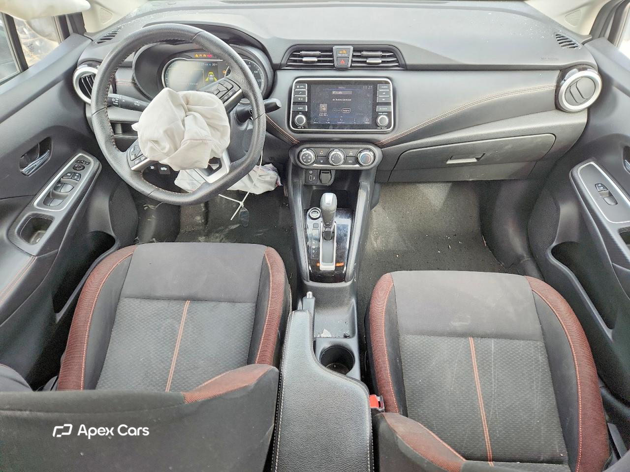 Nissan Versa 2021