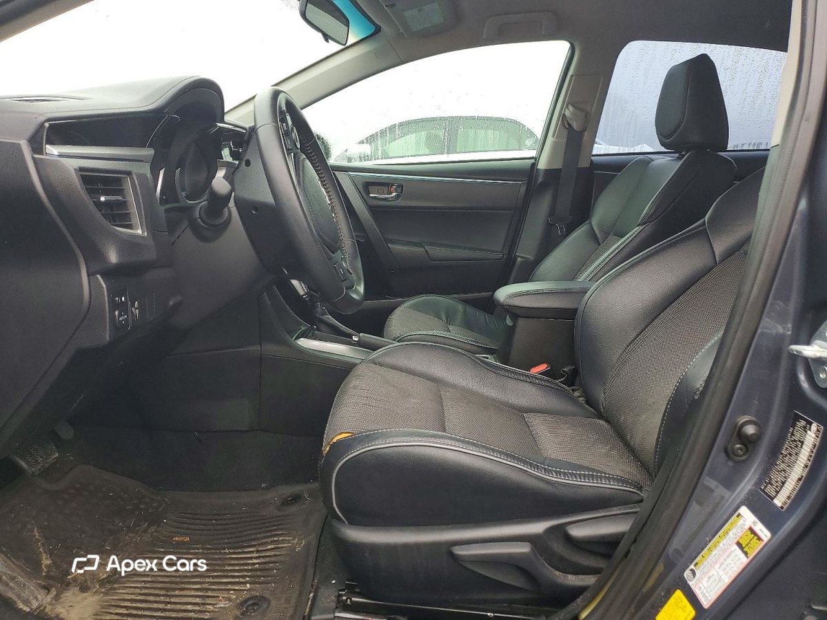 Toyota Corolla 2015