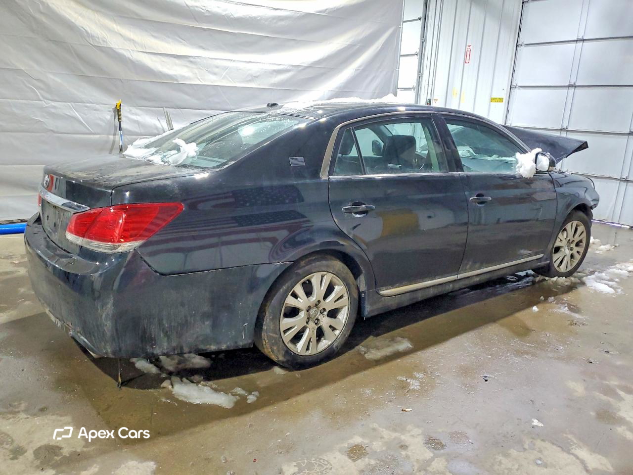 Toyota Avalon 2011