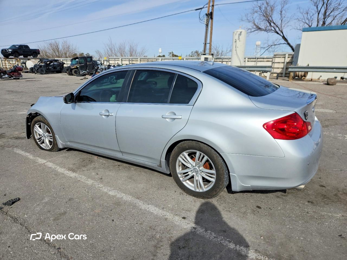 Infiniti G 2013