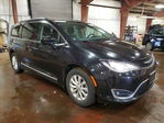 Chrysler Pacifica 2017