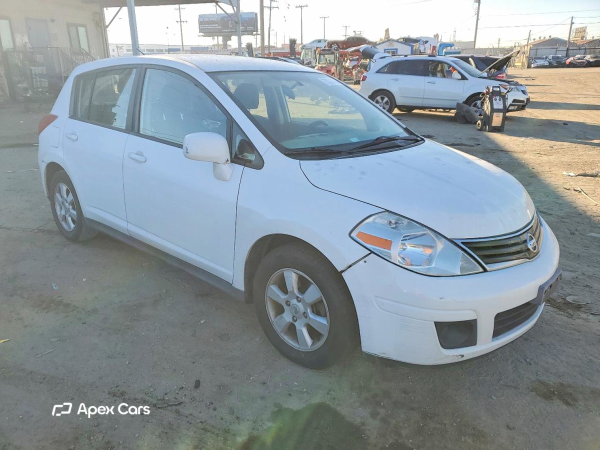 Nissan Versa 2012