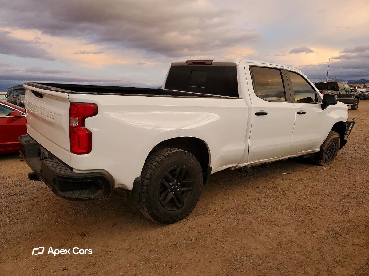 Chevrolet Silverado 2021