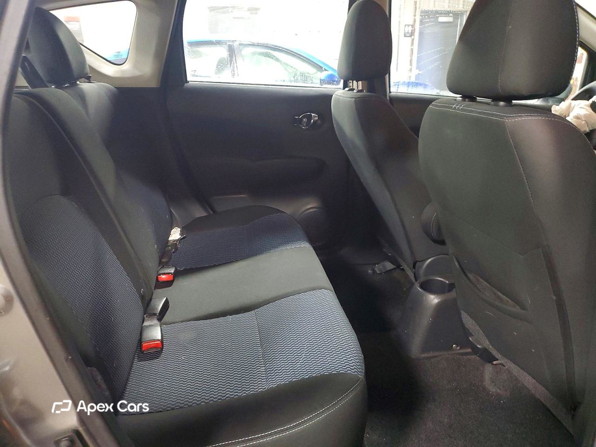 Nissan Versa 2018