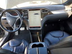Tesla Model S 2015