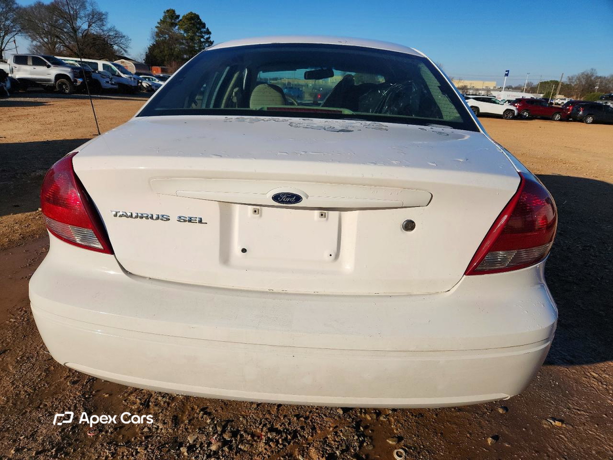 Ford Taurus 2006