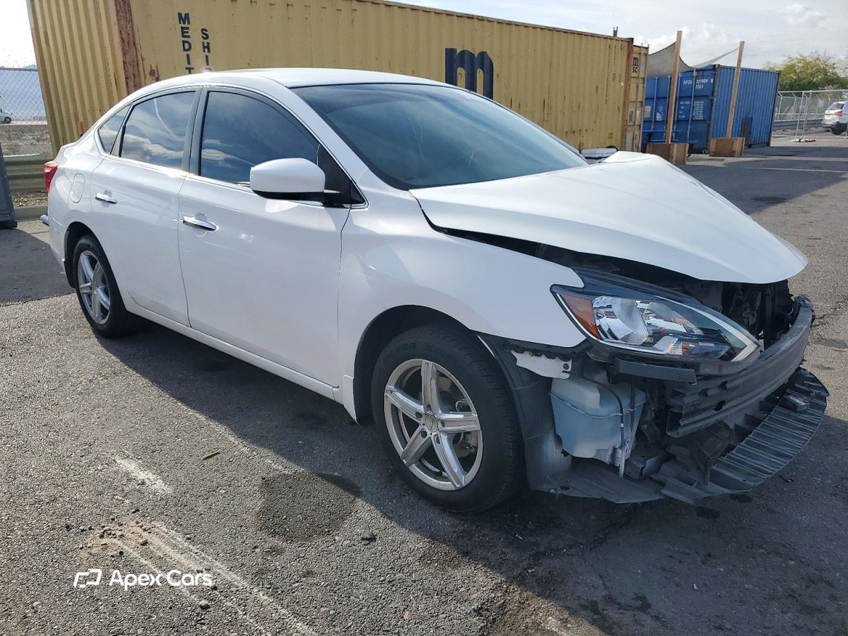 Nissan Sentra 2019