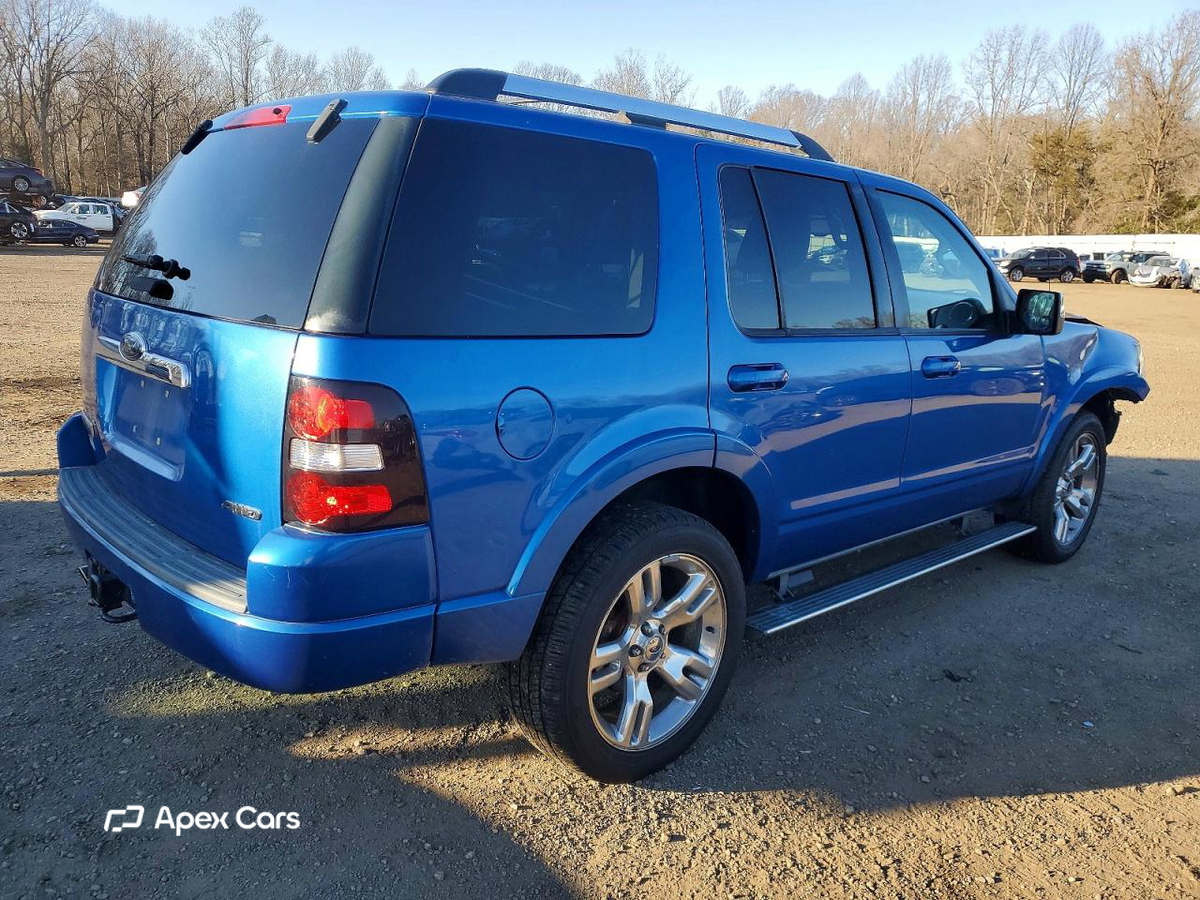 Ford Explorer 2010