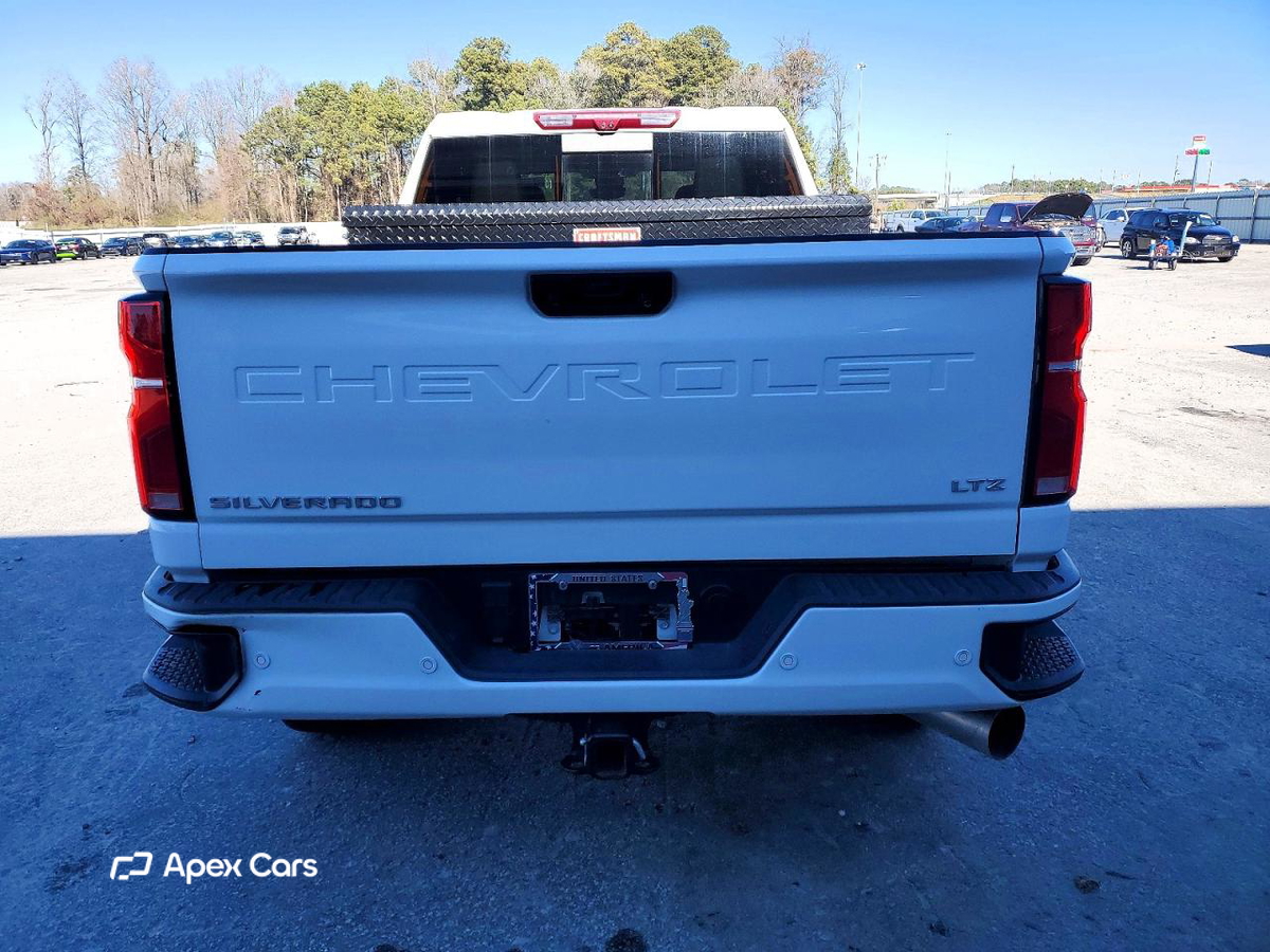 Chevrolet Silverado 2024