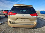 Toyota Sienna 2011