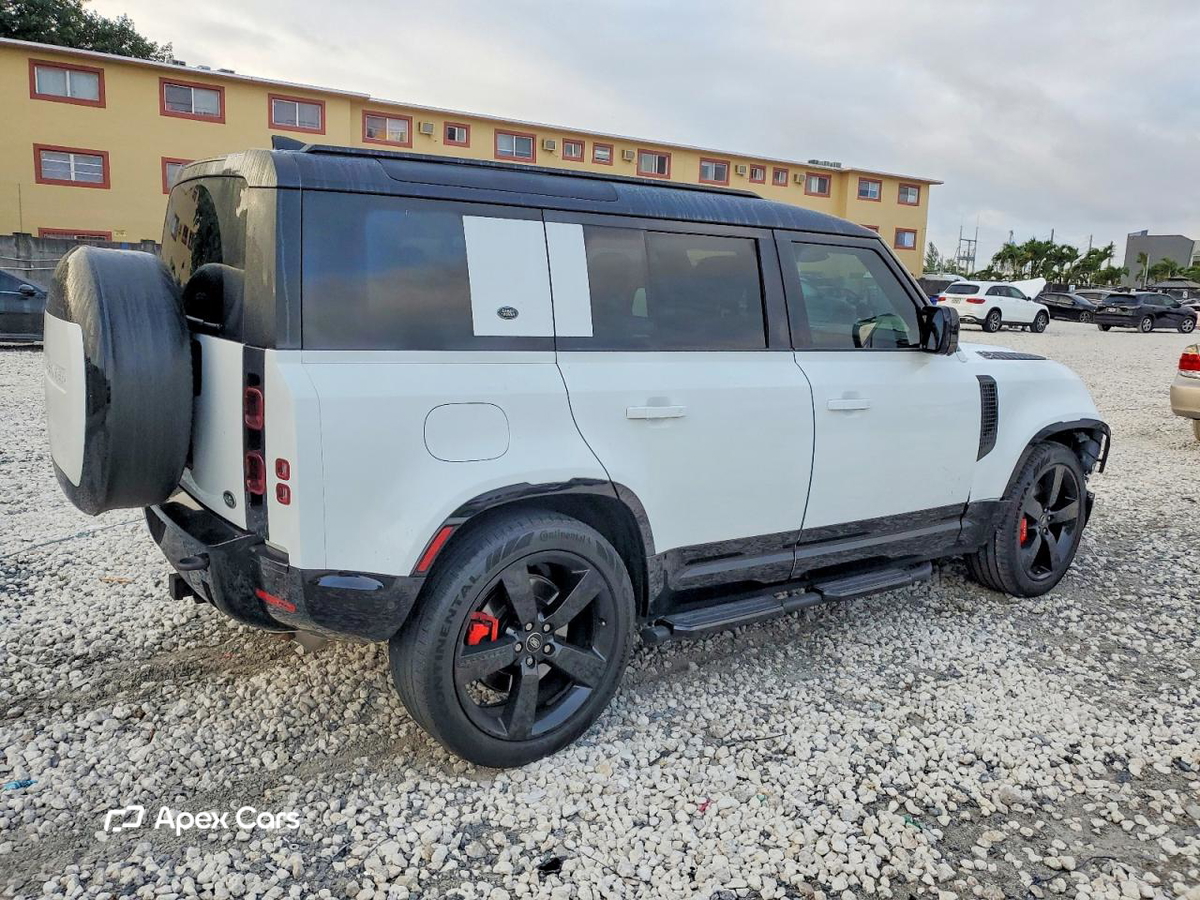 Land Rover Defender 2023