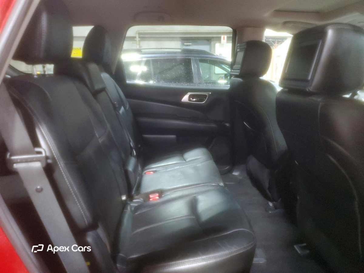 Nissan Pathfinder 2014