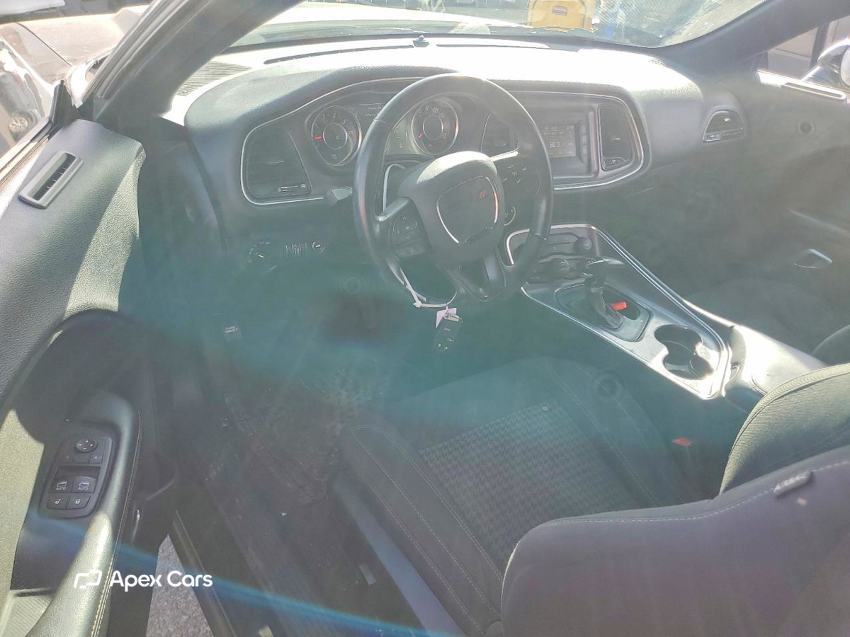 Dodge Challenger 2016