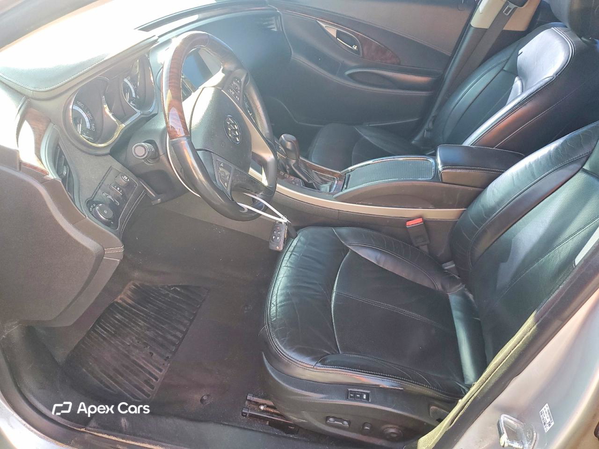 Buick LaCrosse 2012