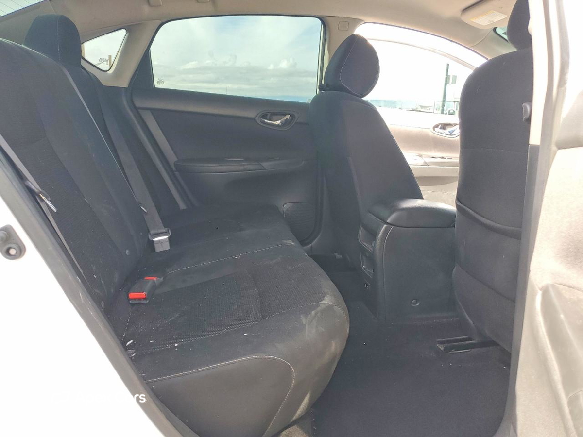 Nissan Sentra 2019