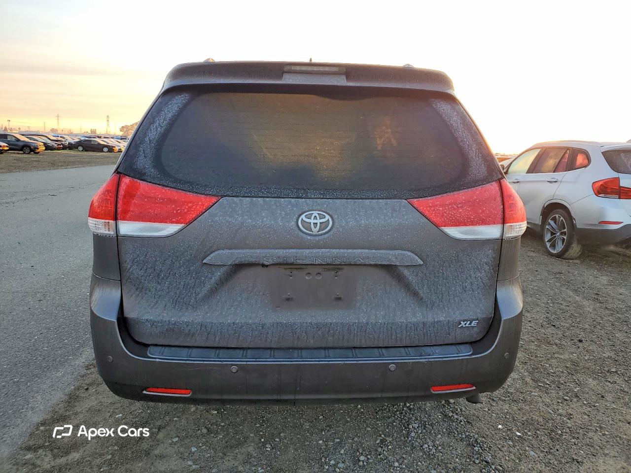 Toyota Sienna 2012