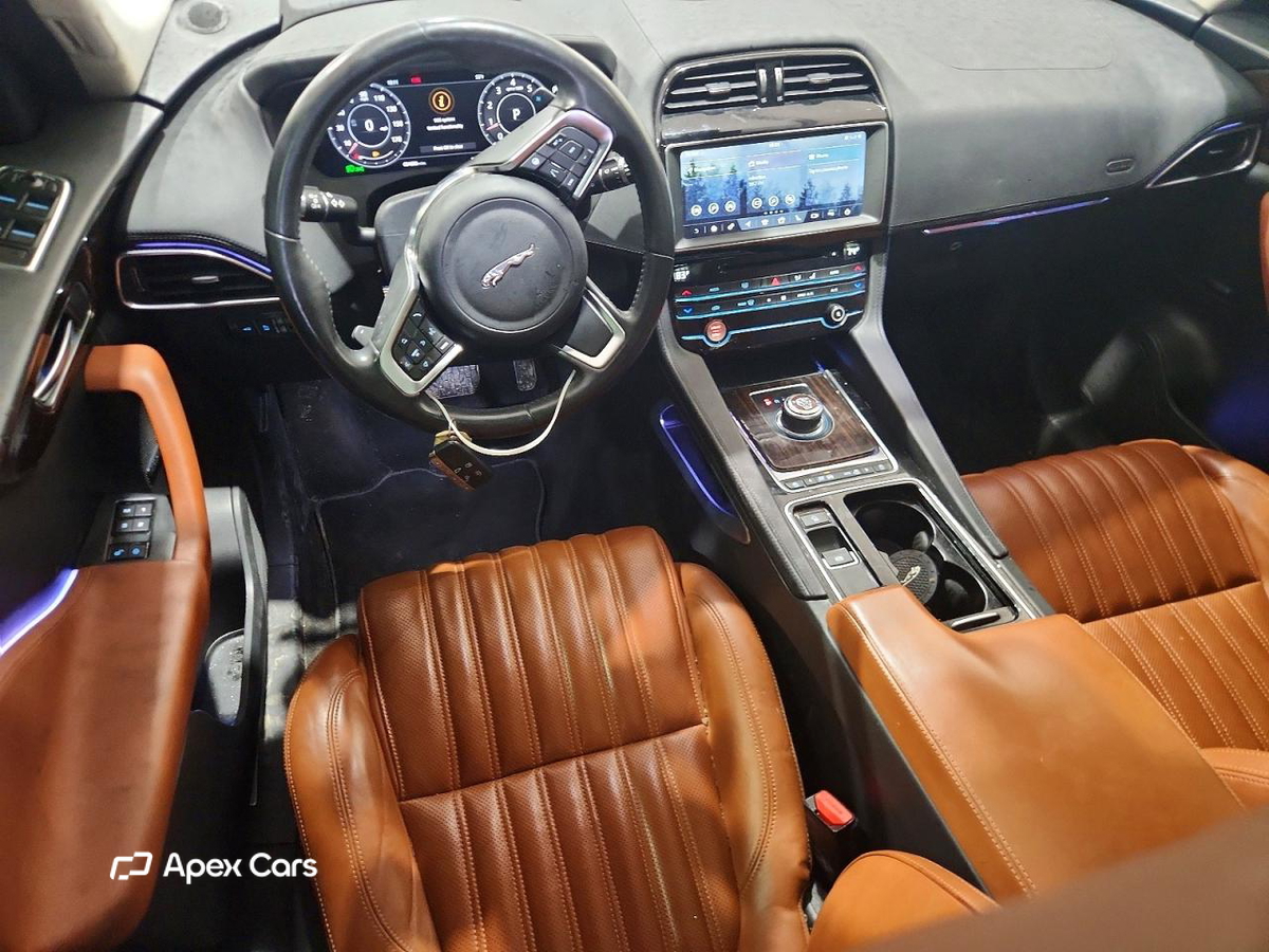 Jaguar F-Pace 2020