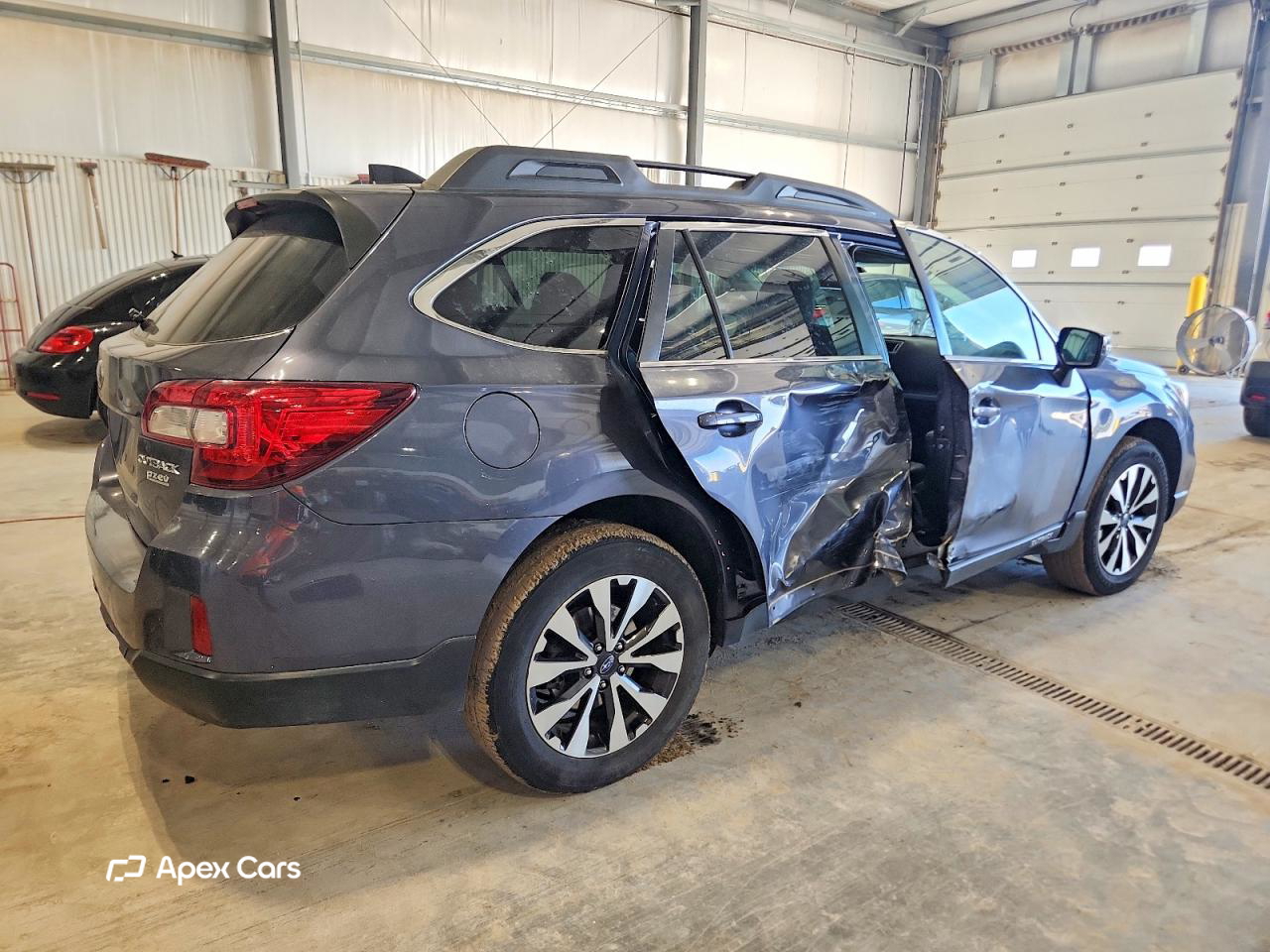 Subaru Outback 2016