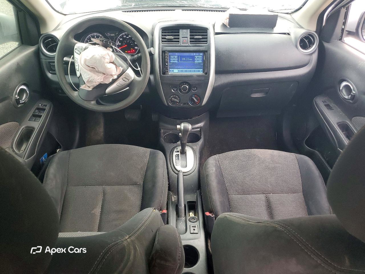 Nissan Versa 2016