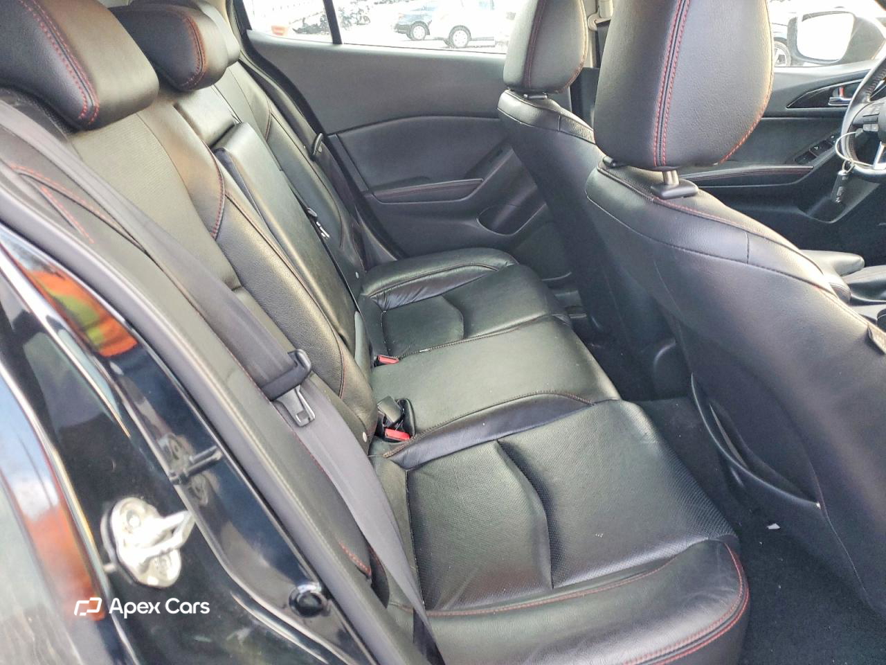 Mazda 3 2016