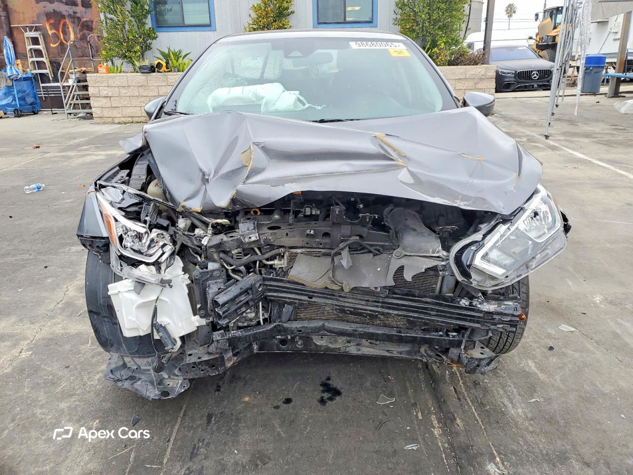 Nissan Versa 2021