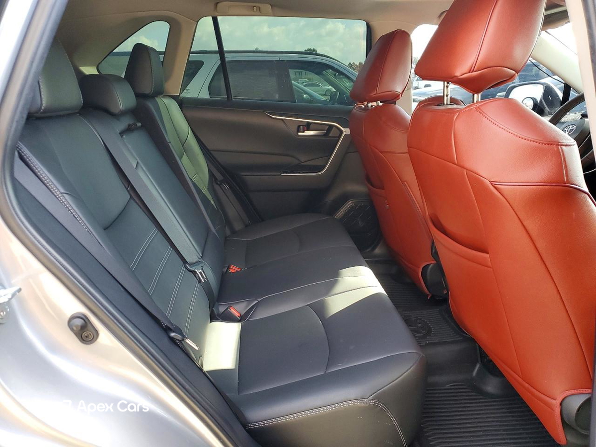 Toyota RAV 4 2024