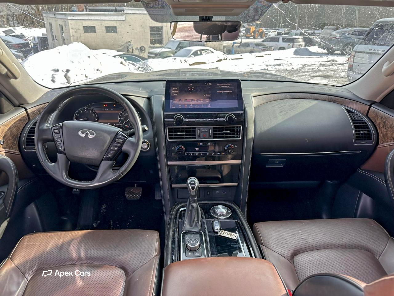 Infiniti QX80 2023