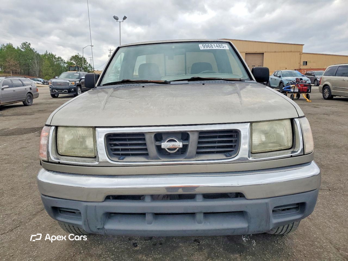 Nissan Navara (Frontier) 2000