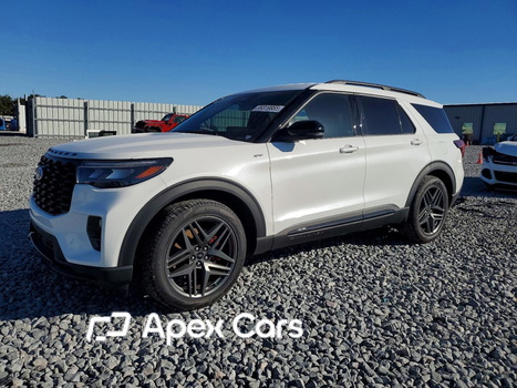 Ford Explorer 2025 - Image 1 of 15