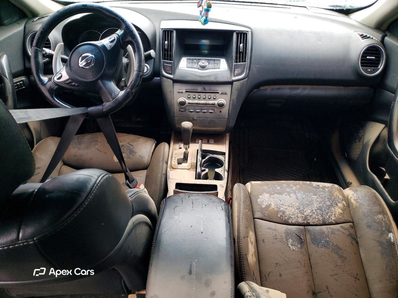 Nissan Maxima 2011