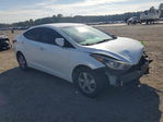 Hyundai Elantra 2015