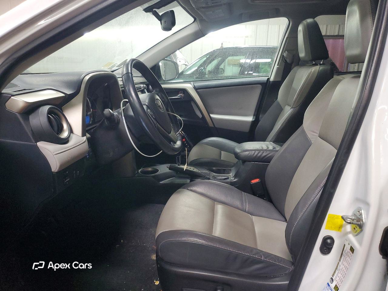 Toyota RAV 4 2015