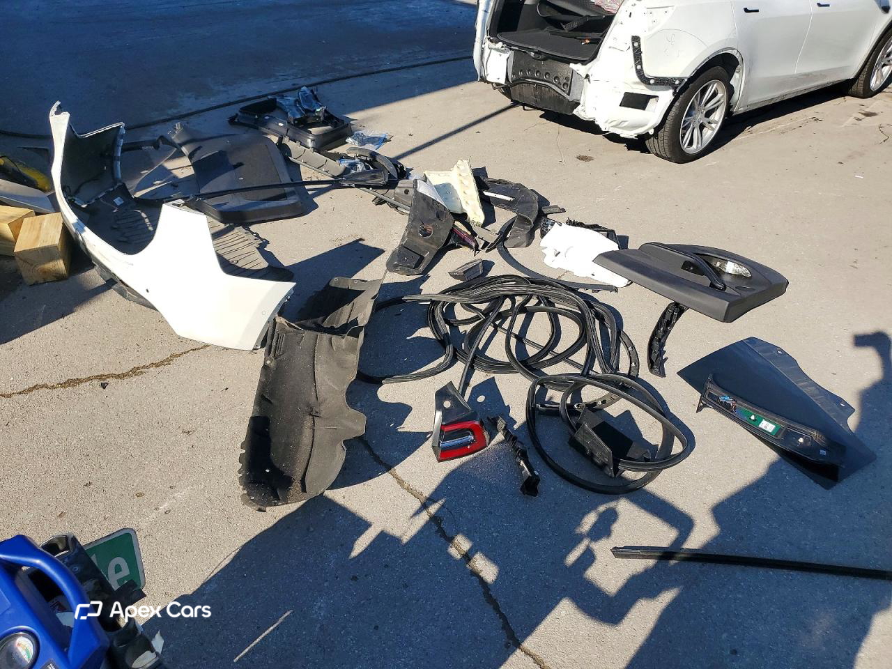 Tesla Model Y 2020