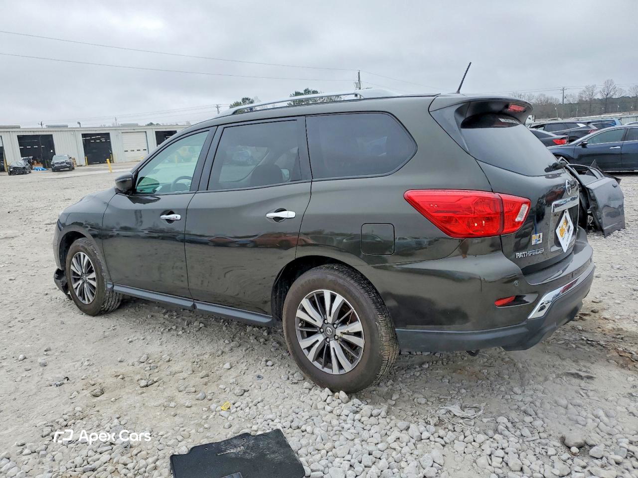 Nissan Pathfinder 2017