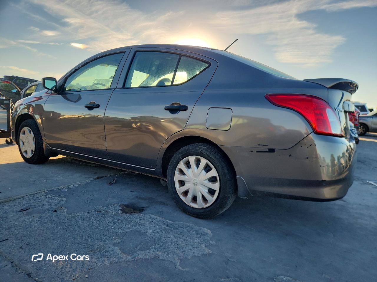 Nissan Versa 2016