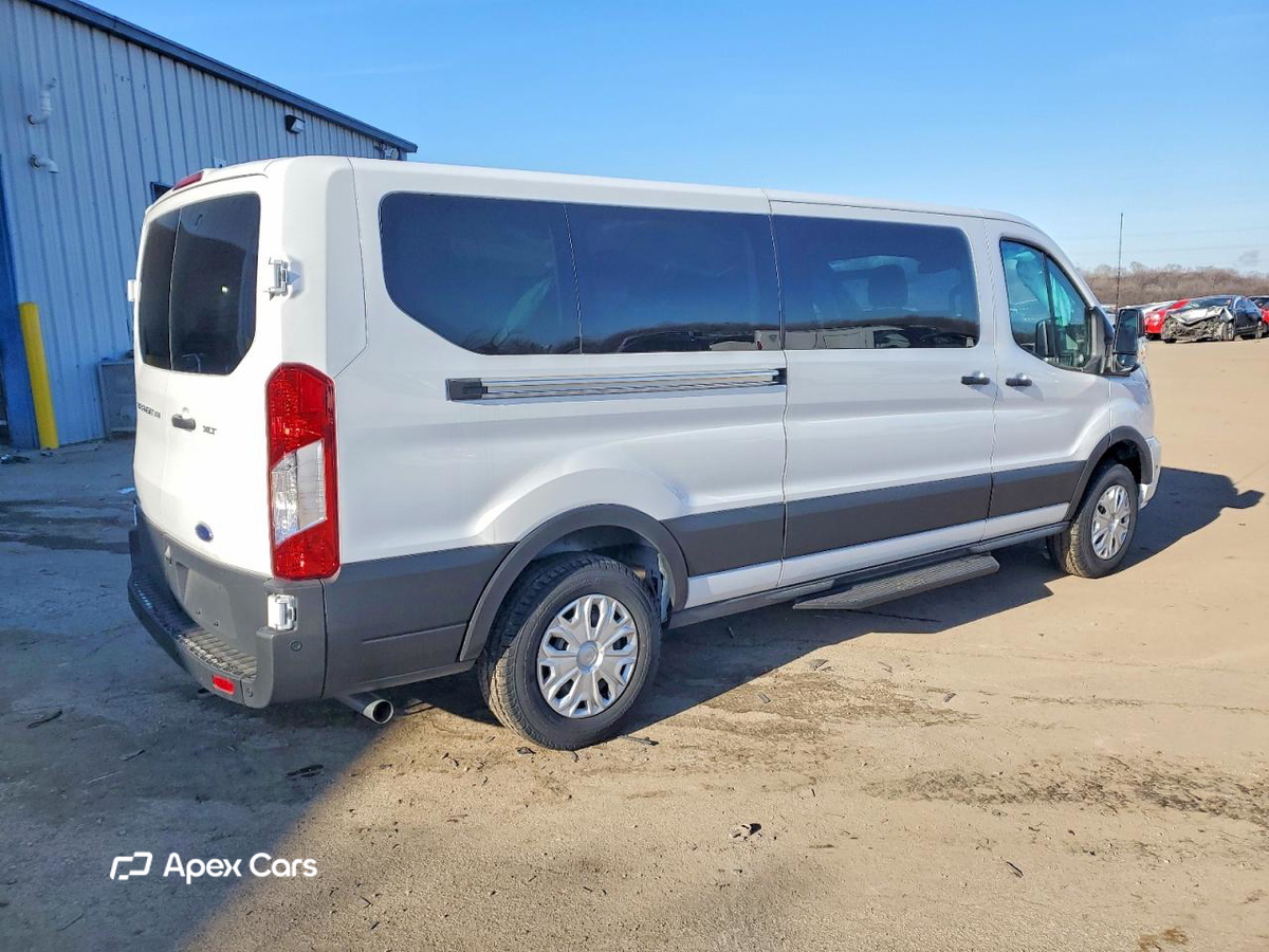 Ford Transit 2025